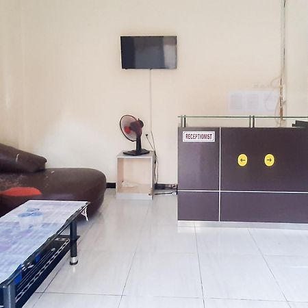 Reddoorz Syariah Near Transmart Mall Palembang Ngoại thất bức ảnh